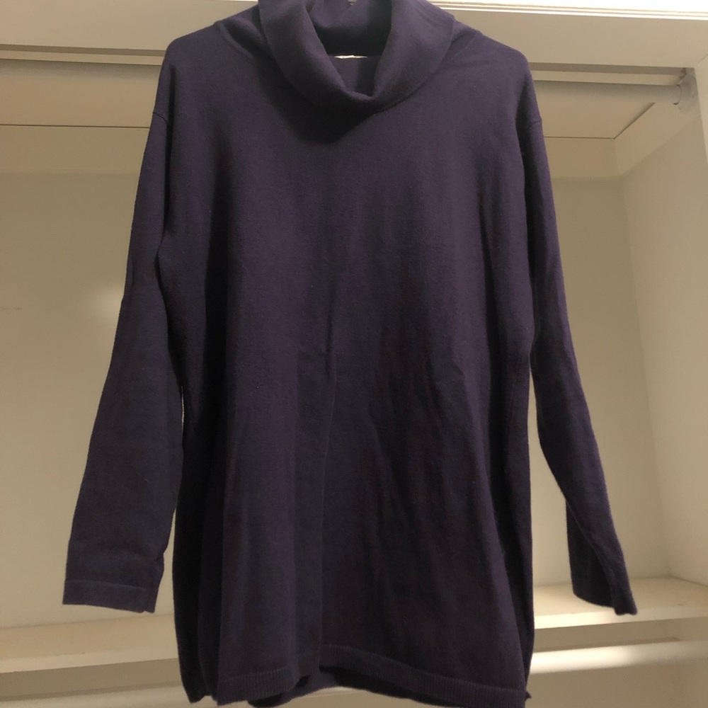 Tyler Boe Sweater Turtle Neck Smoke Free Home 30in long